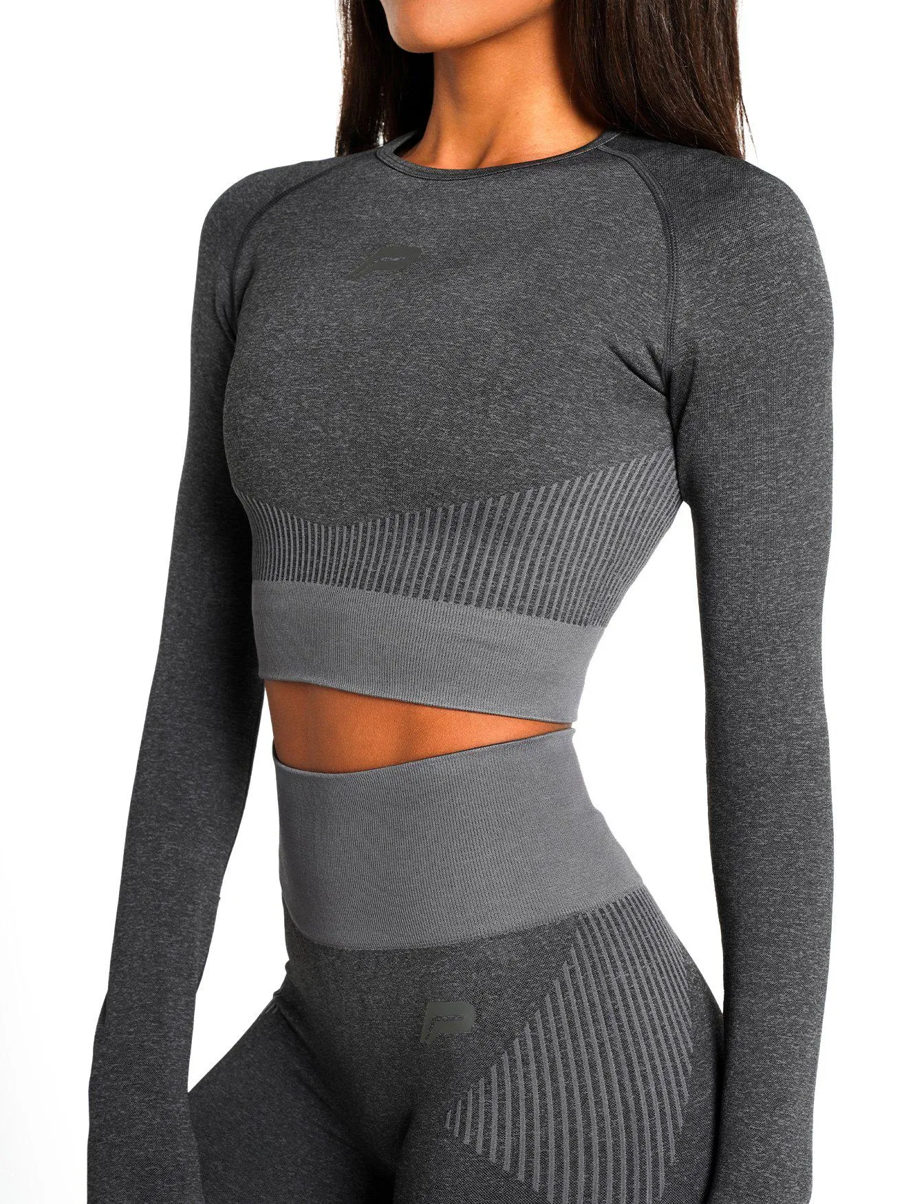 ADAPT Seamless Long Sleeve Crop Top - Black.Charcoal