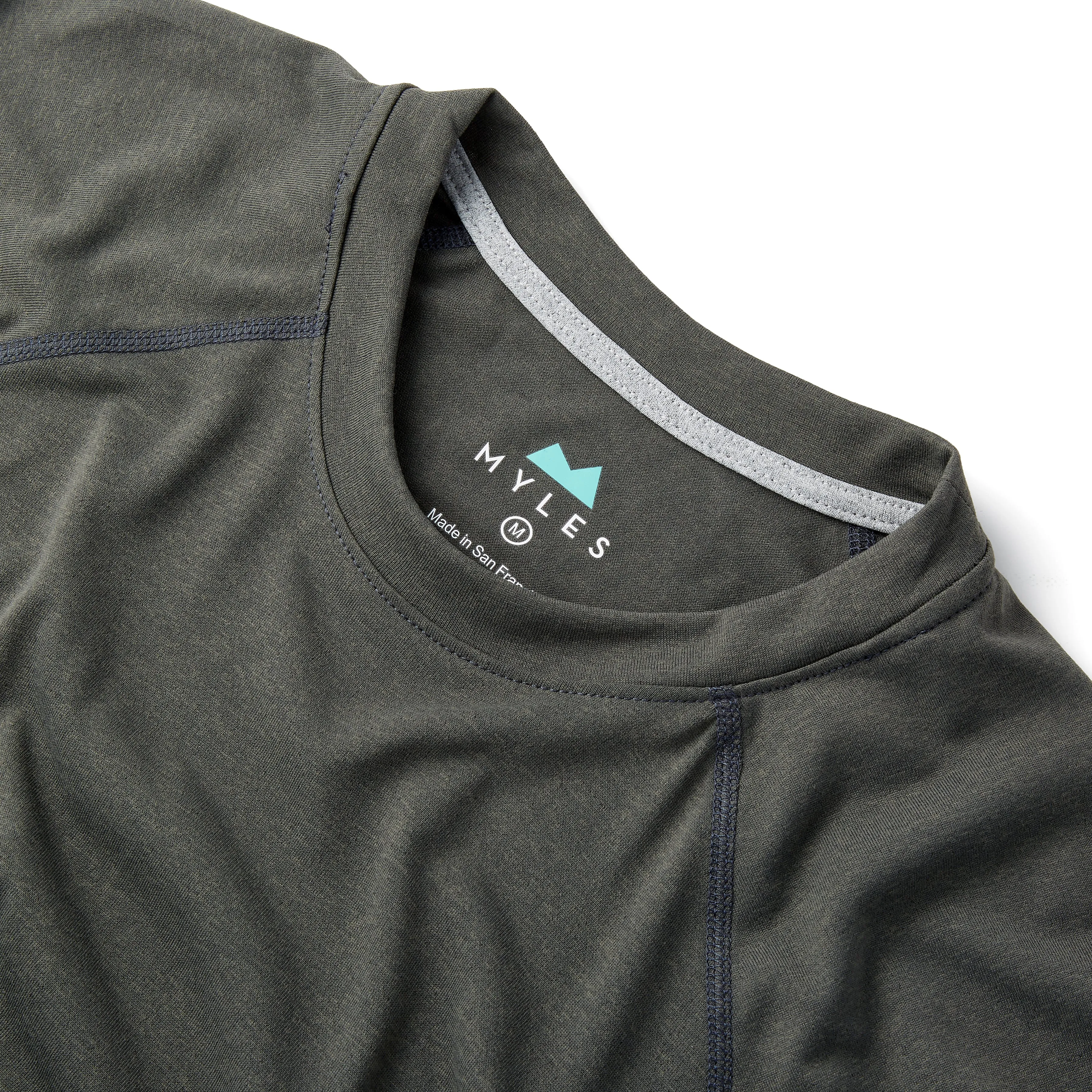 Momentum Long Sleeve in Heather Black